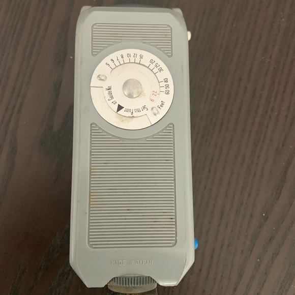 Vintage Camera “Sunset” light meter. 4.5 x 1.75 in - Picture 2 of 9